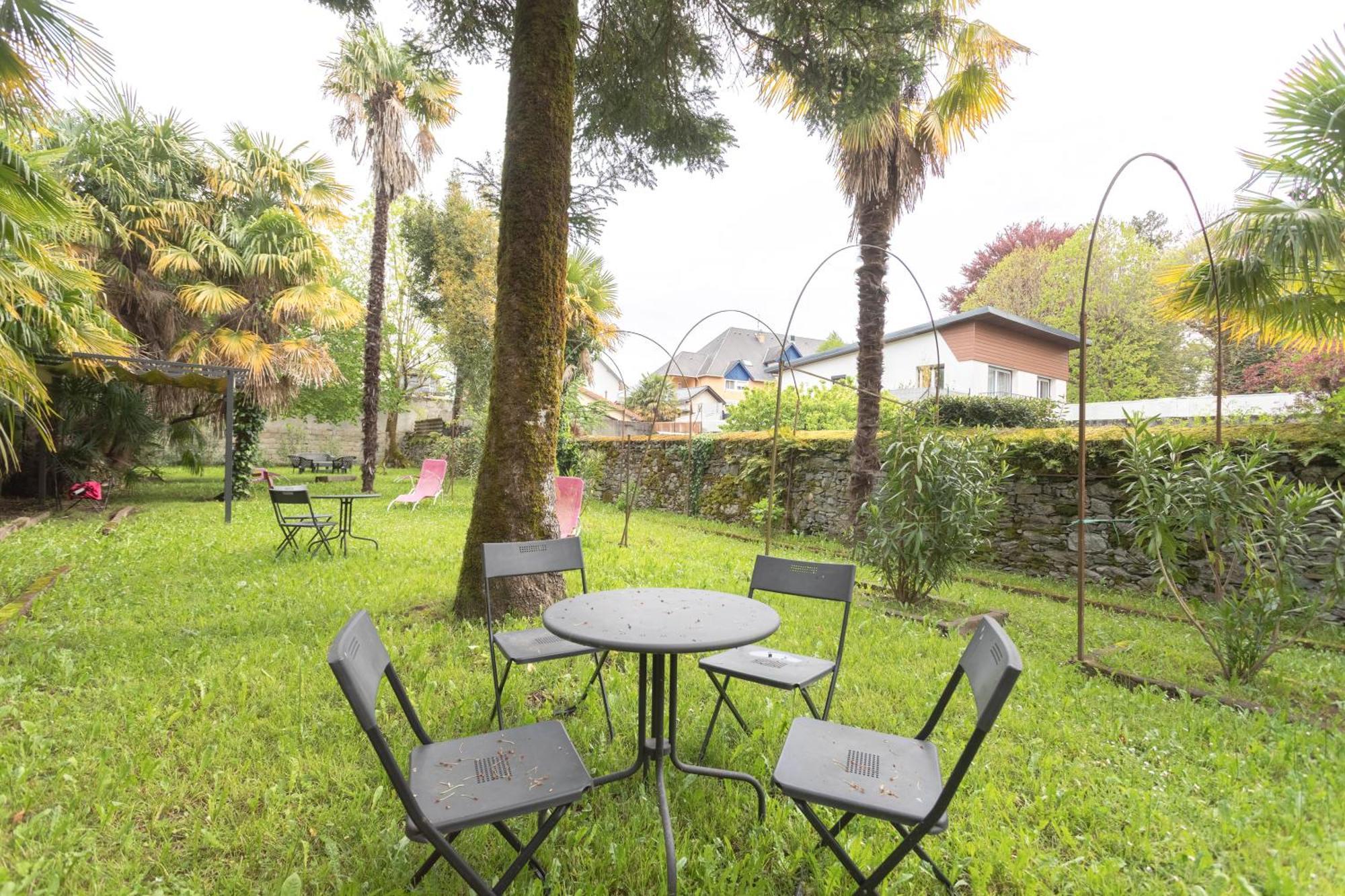 Beau Rez De Jardin * Lourdes